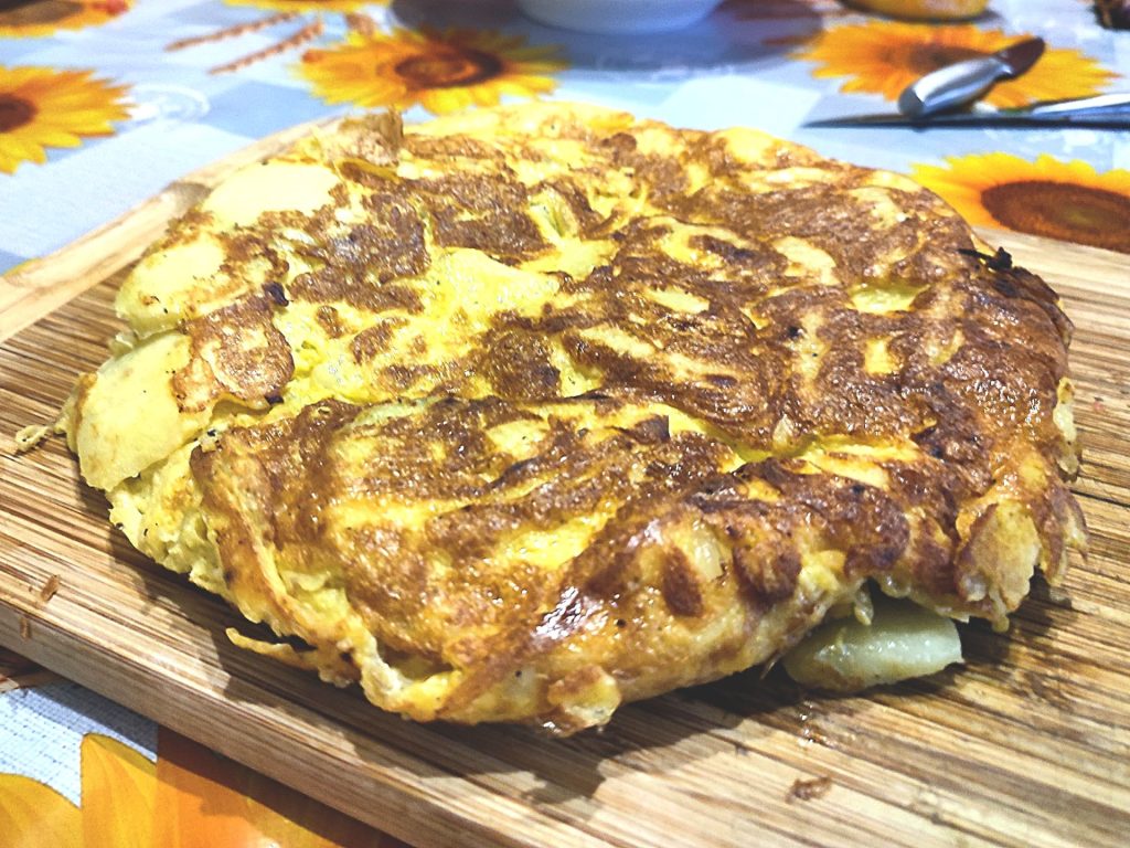 Tortilla de Patatas – The Ultimate Spanish Omelet